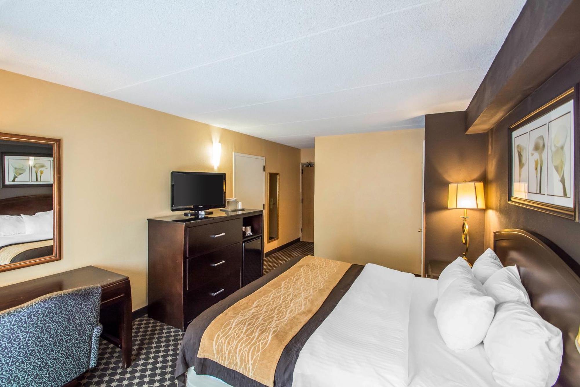 Quality Inn Ithaca - University Area Buitenkant foto