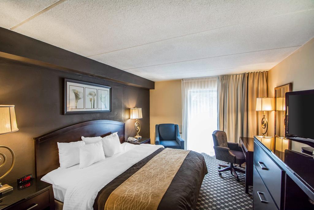 Quality Inn Ithaca - University Area Buitenkant foto